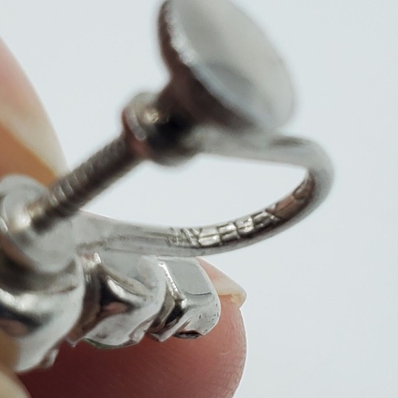 Vintage Jay Flex Sterling Earrings Green Rhinestones Screw Backs Fashion Jewelry - Picture 8 of 11